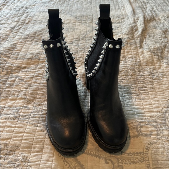 Steve Madden boots; black with studs size 7 - Picture 2 of 6
